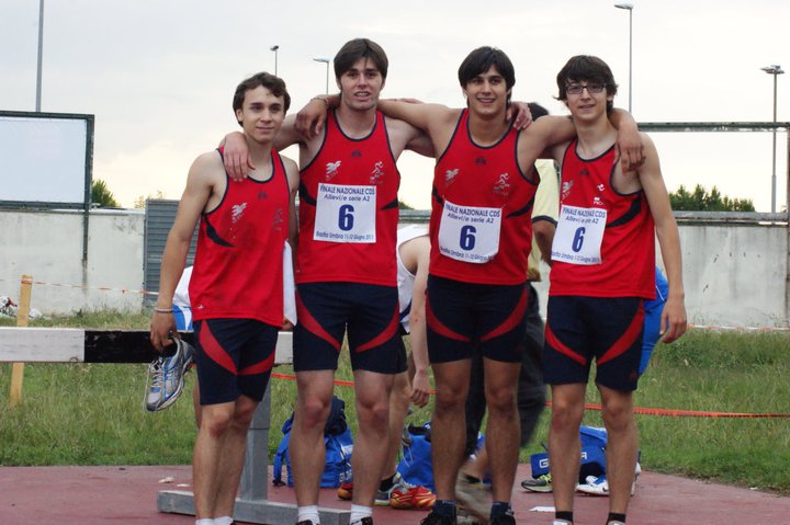 adim-4x100-m.jpg