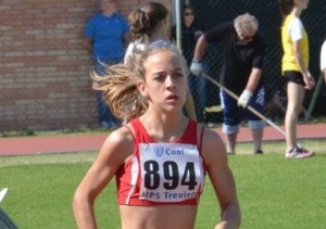 marsura_nikol_pista-2014_resize-300x211.jpg