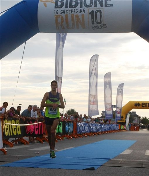 bibione-2015_b_larrivo-di-simion-miglior-italiano.JPG